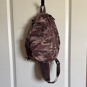 Eddie Bauer sling mini back pack